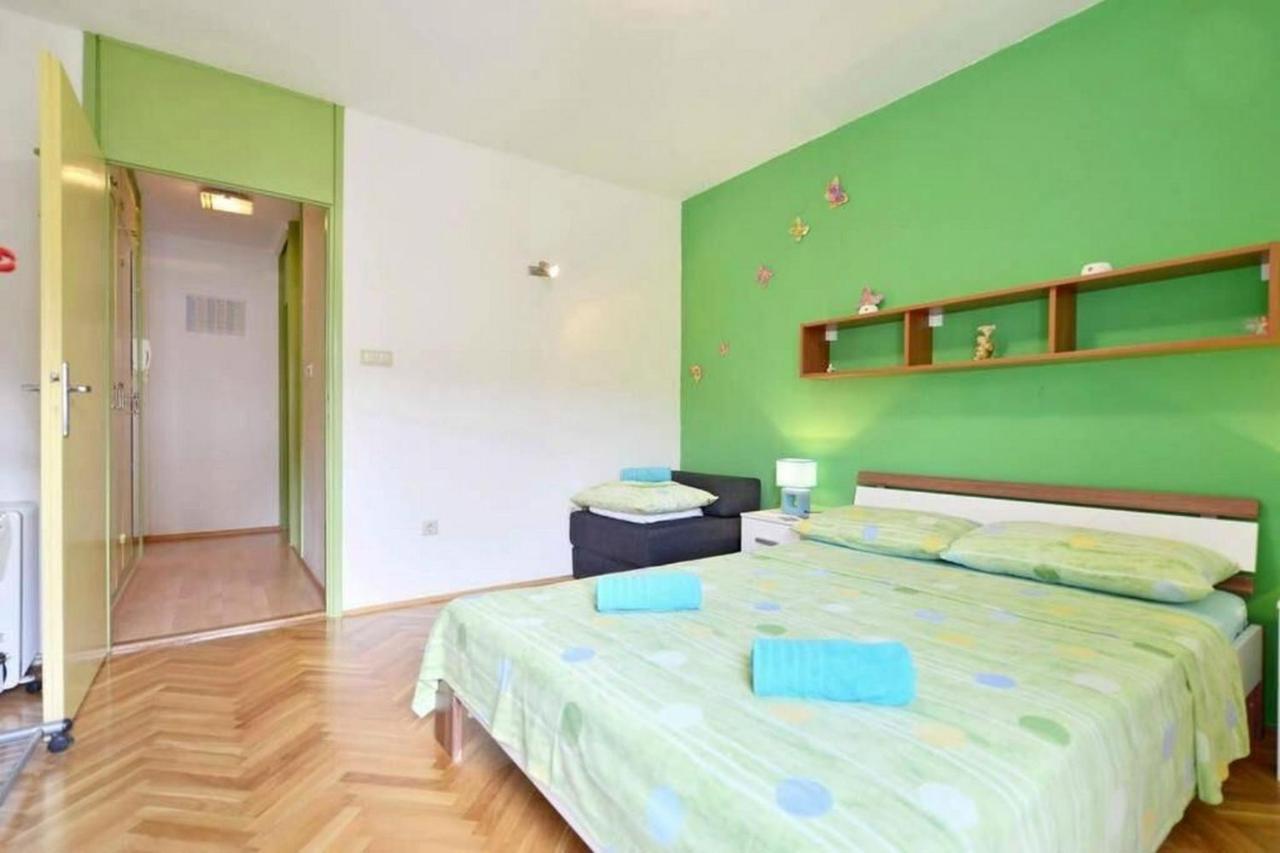 Apartment Vicko Omis Luaran gambar